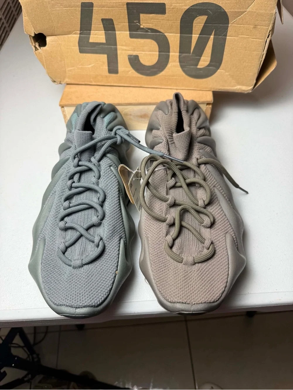 New Mix match Adidas Yeezy 450 Sz 12 not the same shoe